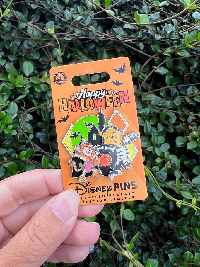 Winnie the Pooh & Piglet Happy Halloween 2026 Limited Release Disney Pin